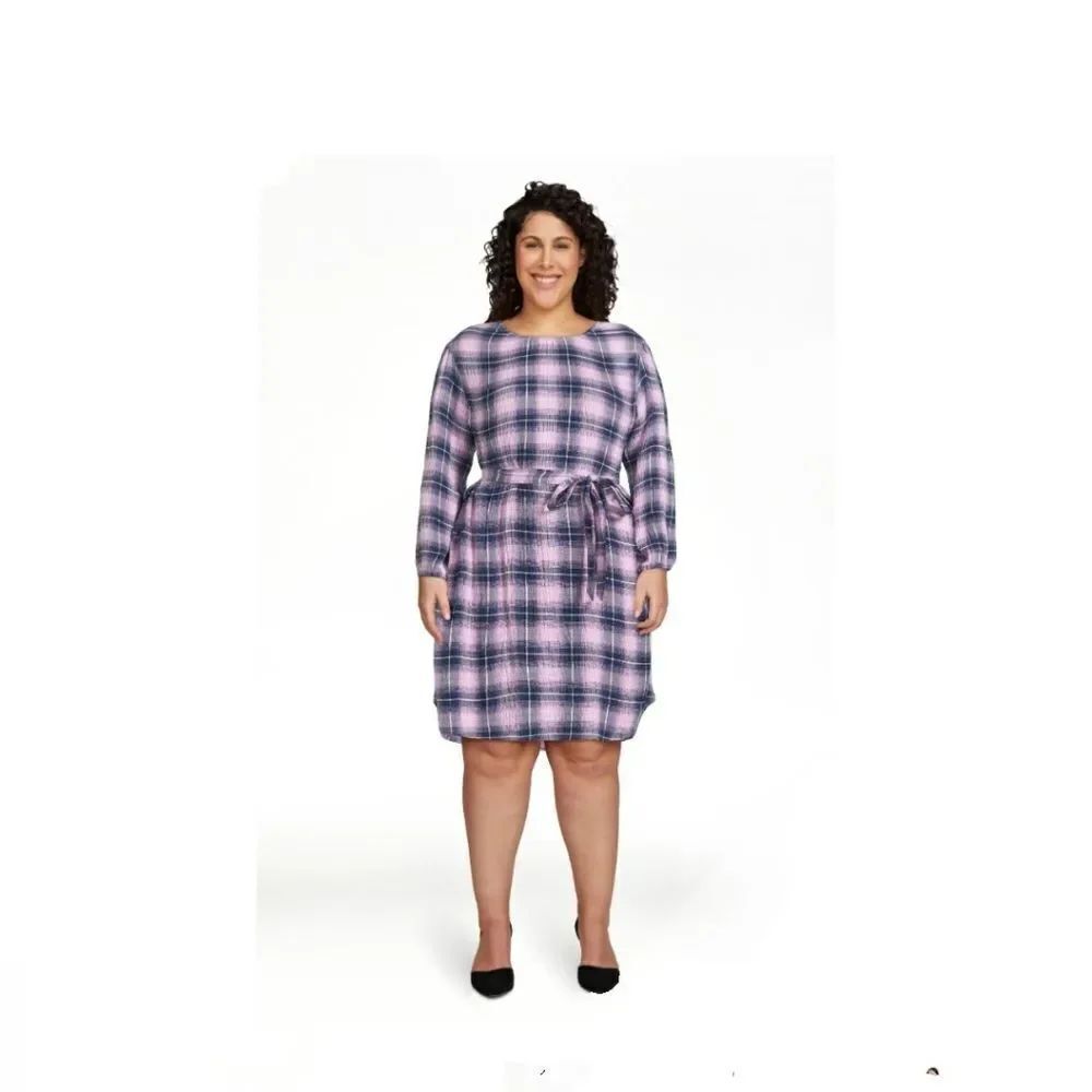 👗Time and Tru Belted Mini Dress